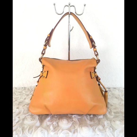 DOONEY AND BOURKE YELLOW LEATHER SHOULDER BAG - Picture 2 of 9